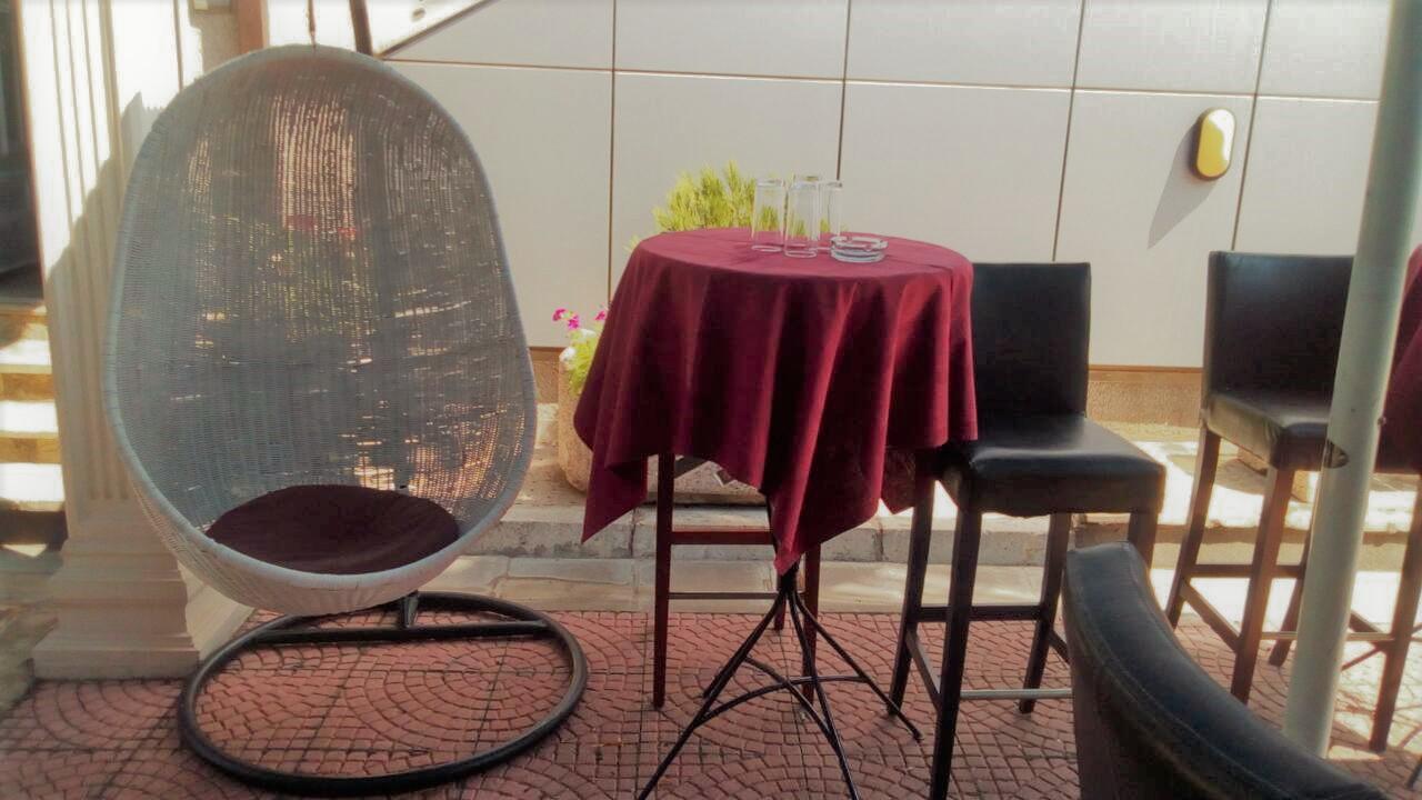 קראלג'בו Hotel Tehnograd מראה חיצוני תמונה